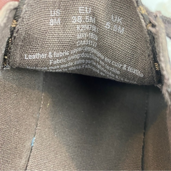 DKNY Brown Court Sneakers Size 8 - Picture 8 of 9